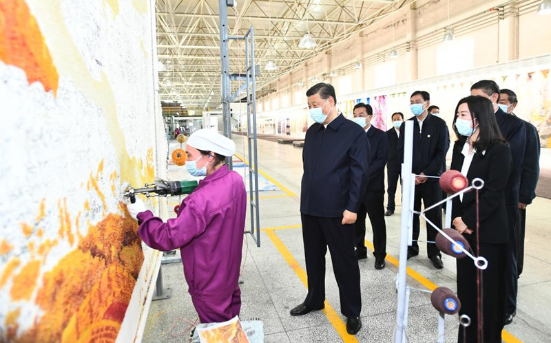 Xi inspeciona Qinghai, no noroeste da China