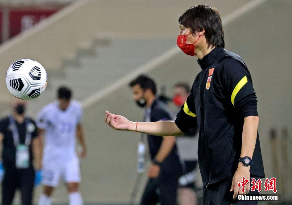 Eliminatórias da Copa do Mundo FIFA de 2022: China vence Filipinas por 2 a 0
