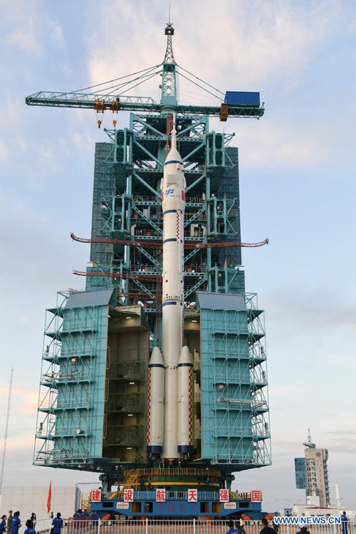 China se prepara para lan?ar espa?onave tripulada Shenzhou-12