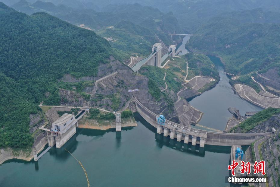 Guizhou: edifício navegável mais alto do mundo é colocado em opera??o experimental