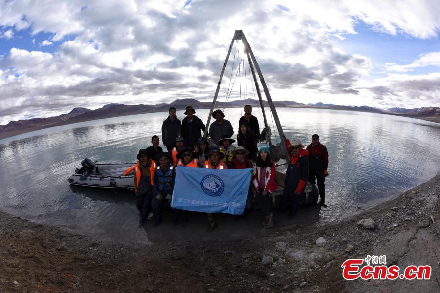 Segunda equipe da expedi??o científica conduz pesquisas lacustres no Tibete