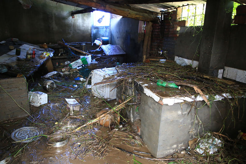 China: chuvas torrenciais causaram 21 mortes em Hubei