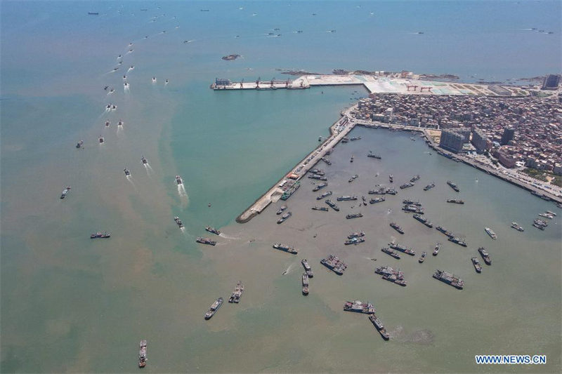 China: proibi??o sazonal de pesca é terminada em Fujian