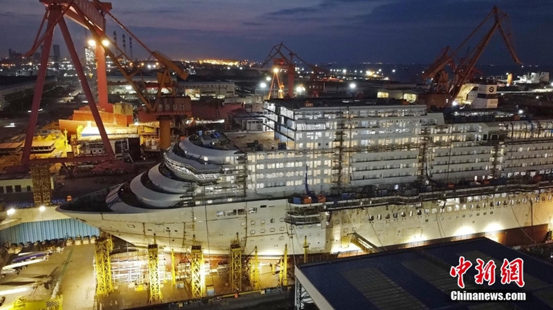 Primeiro grande navio de cruzeiro doméstico da China está em constru??o 