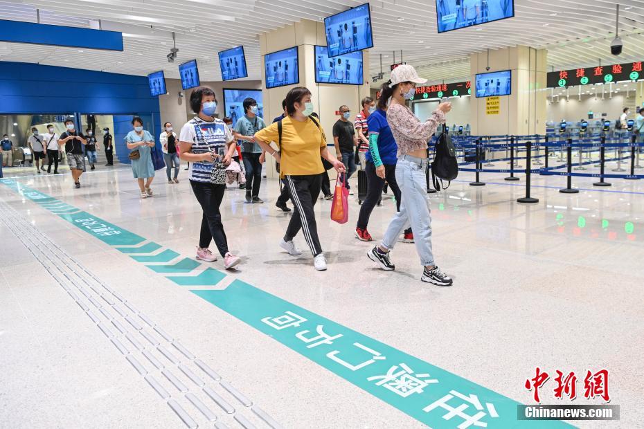 Posto Fronteiri?o de Qingmao é inaugurado