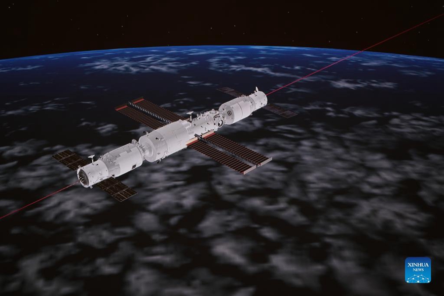 Cargueiro espacial da China acopla com módulo central da esta??o espacial