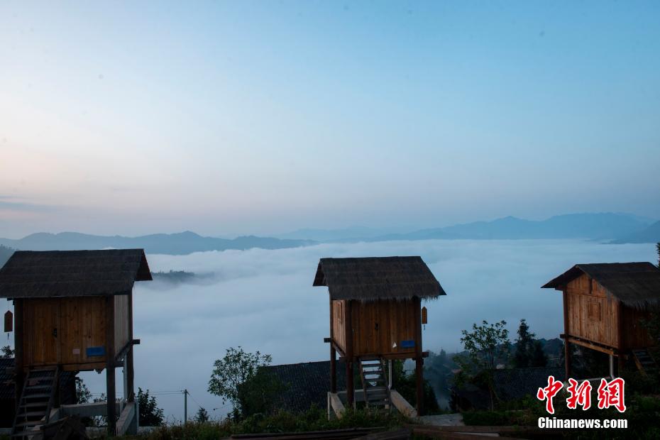 Guizhou: rodovia de turismo ajuda na revitaliza??o rural 