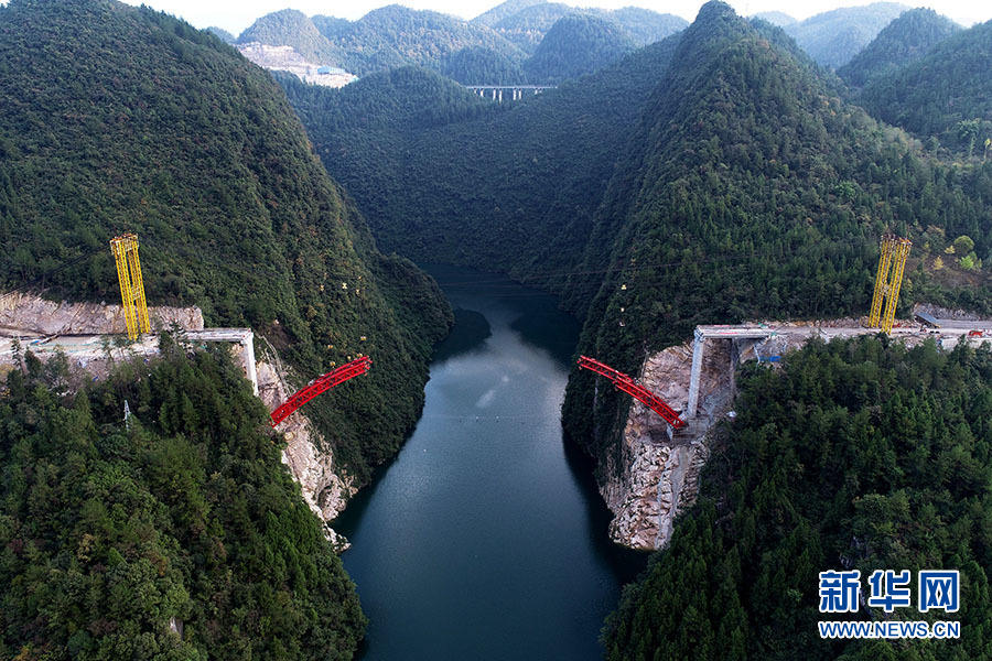 Hubei: ponte Chaoyang está em constru??o