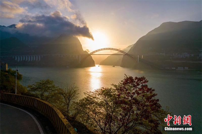 Galeria: bela paisagem da Barragem das Três Gargantas