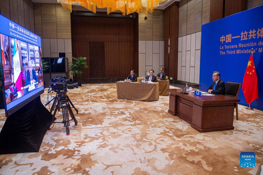 Chanceler chinês apresenta propostas de coopera??o China-CELAC