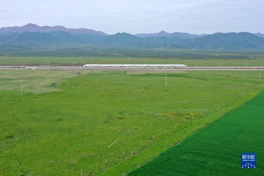 Gansu: esta??o ferroviária de Rancho de Cavalos Shandan entra em opera??o