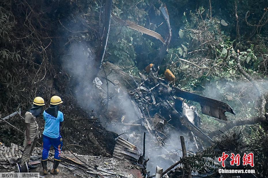 Chefe de Estado Maior da Defesa da índia morre em acidente de helicóptero