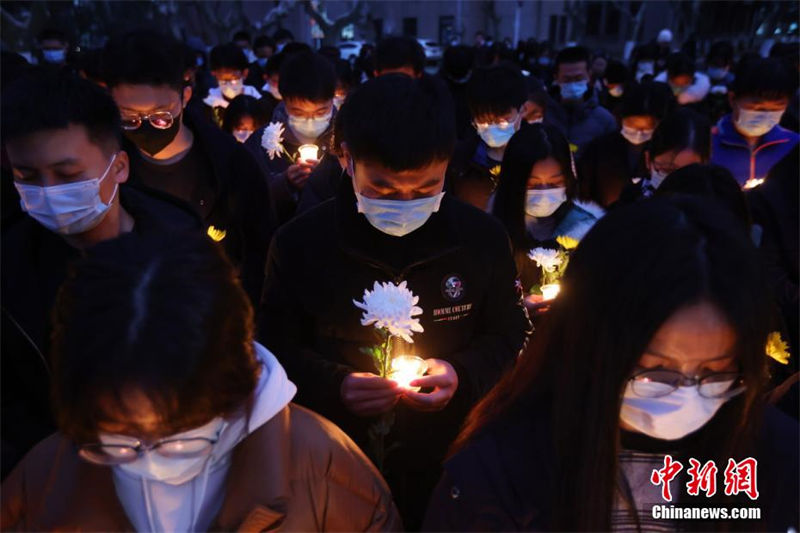 China realiza cerim?nia de Estado em memória às vítimas do Massacre de Nanjing