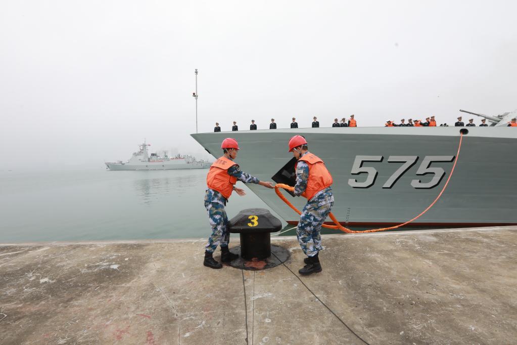 China envia nova frota em miss?o de escolta no Golfo de Aden
