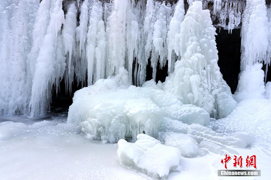 Galeria: “Palácio de Cristal” na Mongólia Interior