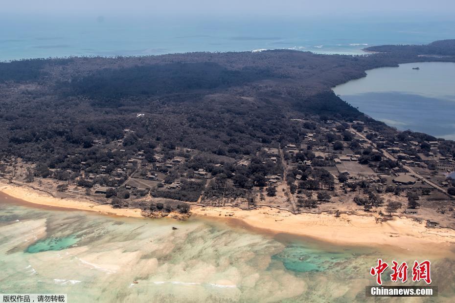 Tonga: cinzas vulcanicas cobrem ilha após erup??o de vulc?o