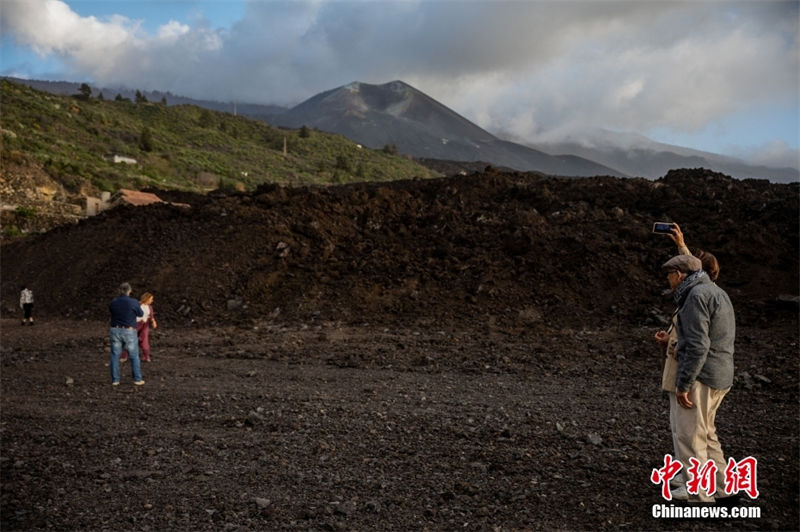 Espanha: erup??o vulcanica na ilha de La Palma promove 