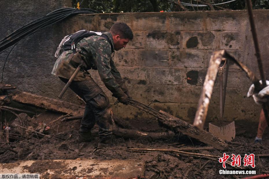 Brasil: número de mortes por chuvas fortes aumenta no estado do Rio de Janeiro 