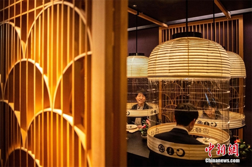 Jap?o: hotel de Tóquio implementa equipamentos de manuten??o distancia social