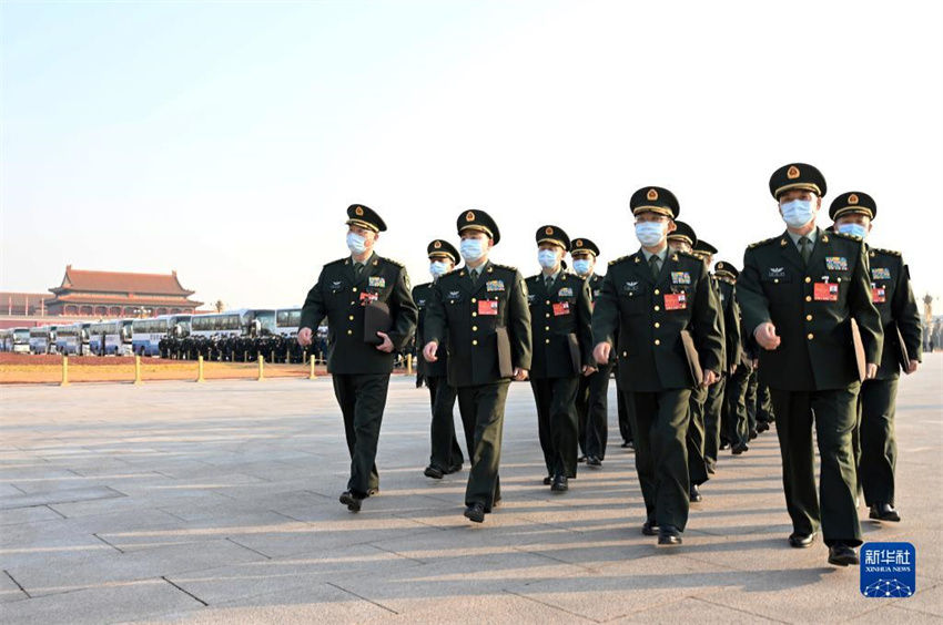 Legislatura nacional da China realiza 2a reuni?o plenária de sess?o anual