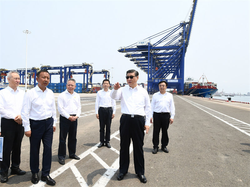 Xi Jinping inspeciona zona de desenvolvimento econ?mico na Província de Hainan
