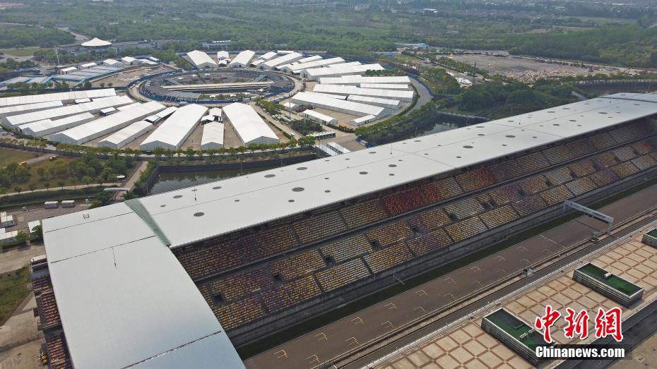 Pra?a aquática de F1 em Shanghai e vários estacionamentos s?o convertidos em hospital de campanha