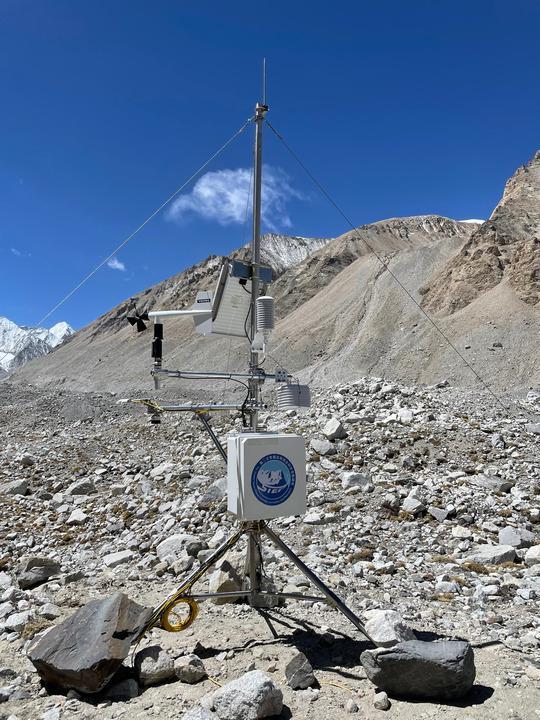 Esta??o meteorológica automática mais alta do mundo será estabelecida no Monte Qomolangma