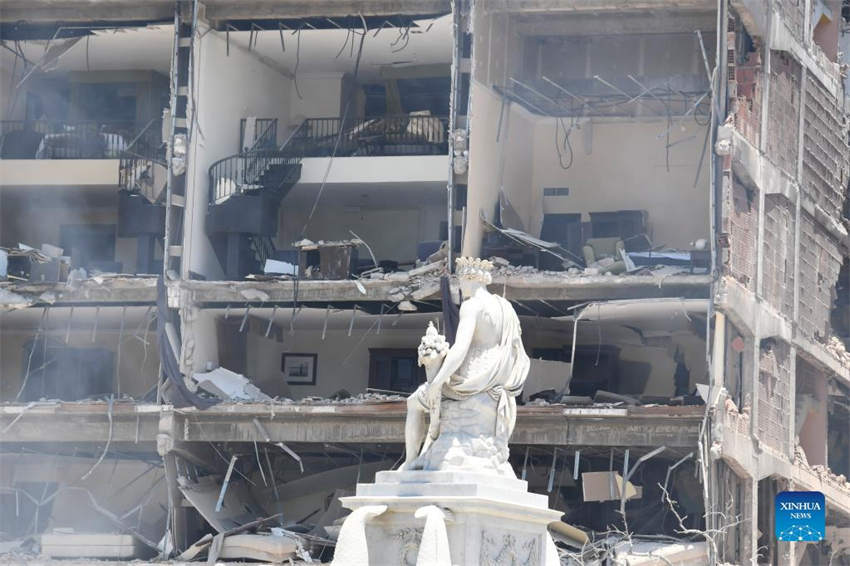 Pelo menos 8 pessoas morreram em explos?o de hotel em Havana