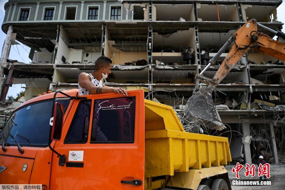 Cuba: sobe para 40 o número de mortes da explos?o em hotel de Havana