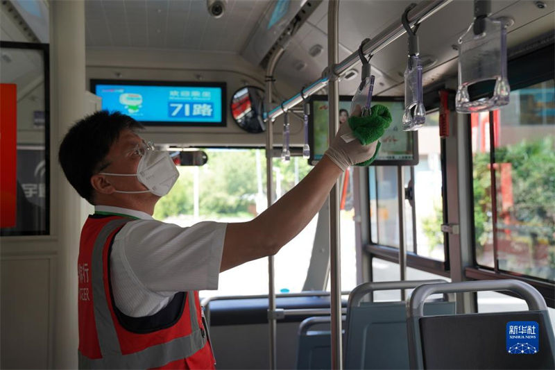Shanghai retoma circula??o dos transportes públicos