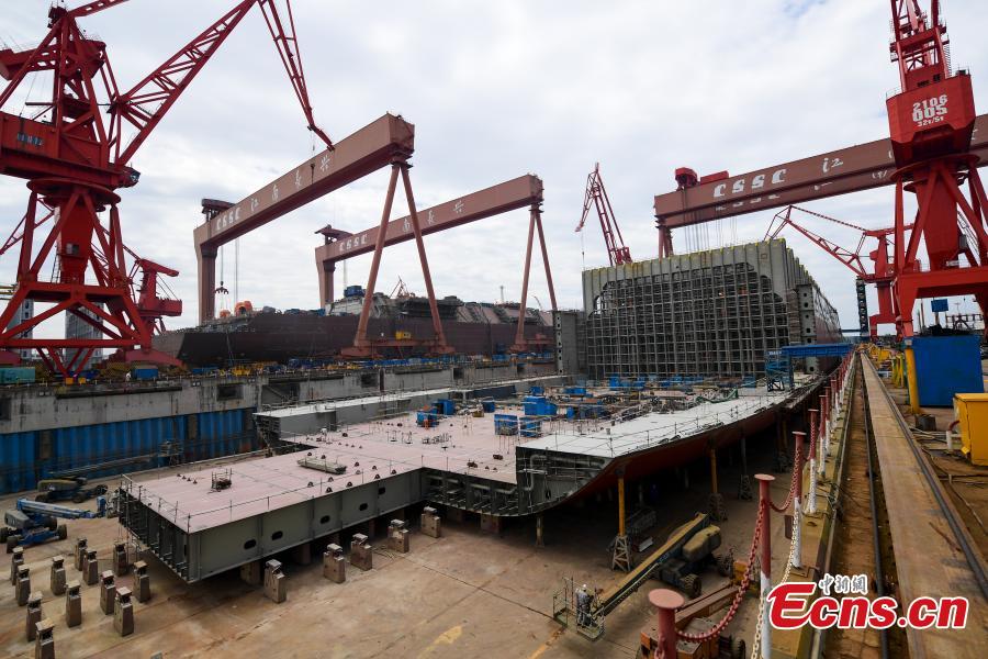 Empresa da constru??o naval em Shanghai tenta recuperar produ??o