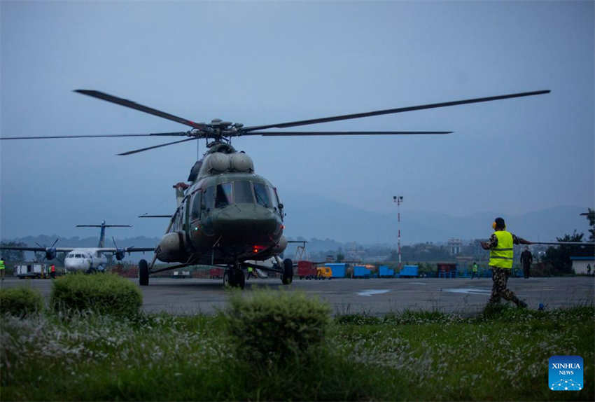 21 corpos s?o encontrados no local da queda do avi?o nepalês