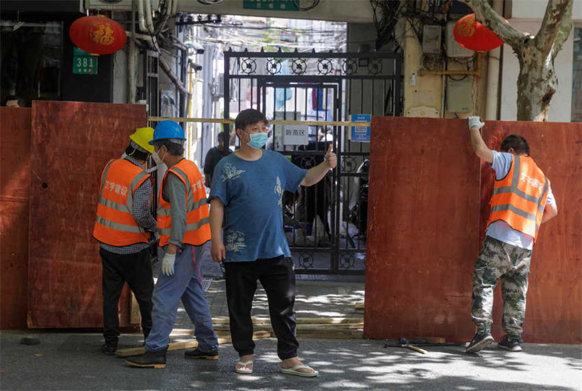 Shanghai inicia processo de retorno à vida normal