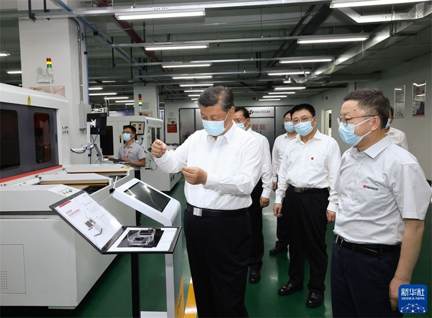 Xi Jinping inspeciona Wuhan e destaca autossuficiência da China em ciência e tecnologia