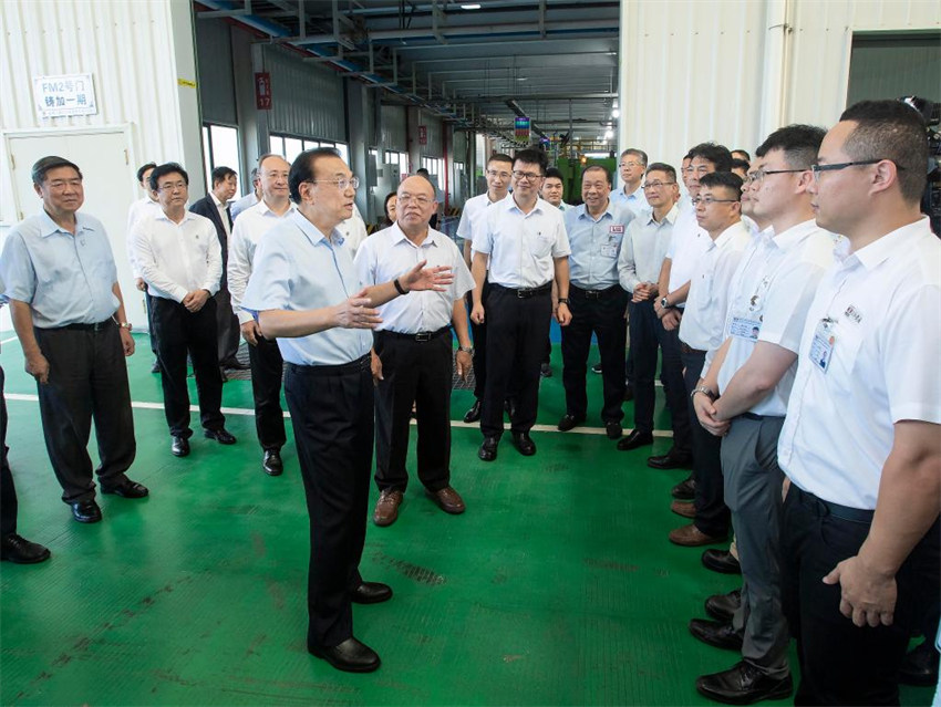 Premiê chinês destaca estabiliza??o de entidades de mercado e emprego e avan?o da abertura