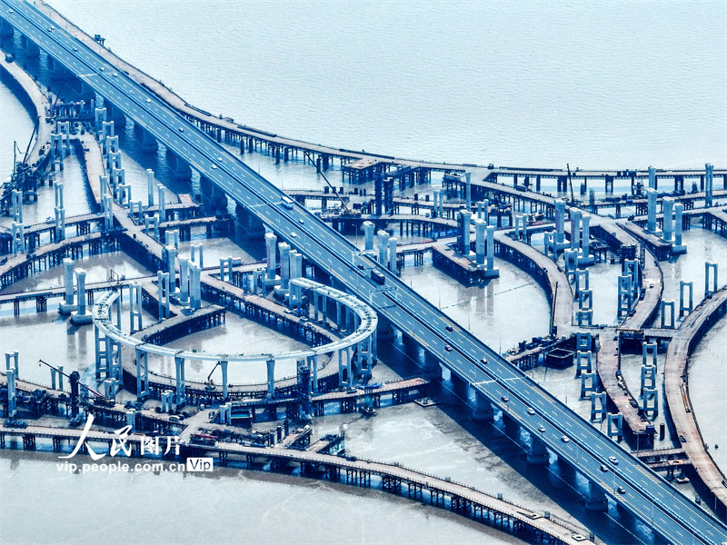 Maior viaduto marítimo da ásia está em constru??o no leste da China