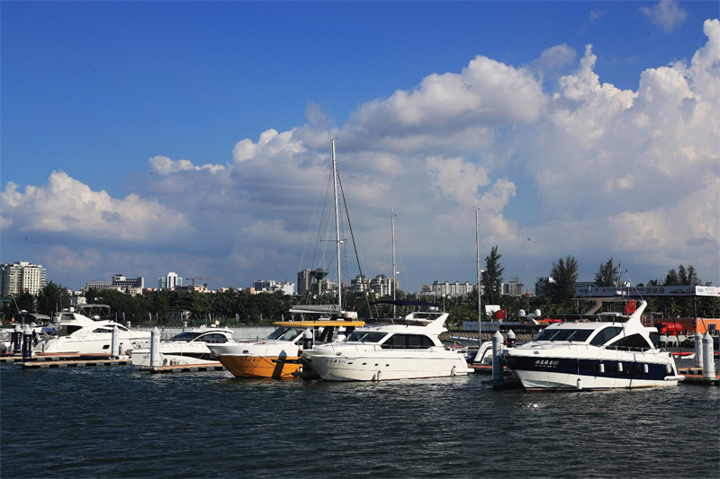 Hainan realiza exposi??o de iates durante 2a Exposi??o Internacional de Produtos de Consumo da China