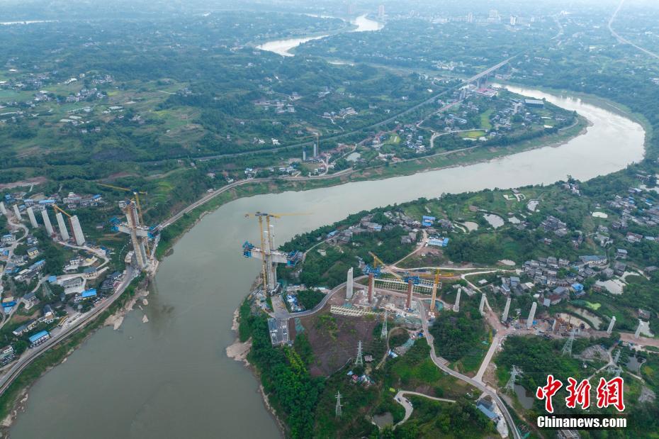 Constru??o da se??o Sichuan-Chongqing da ferrovia de alta velocidade Chongqing-Kunming em curso