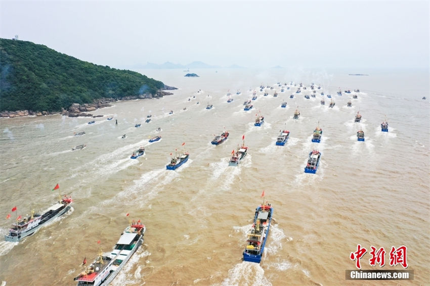 Zhejiang: proibi??o de pesca marítima no ver?o é terminada no Mar da China Oriental