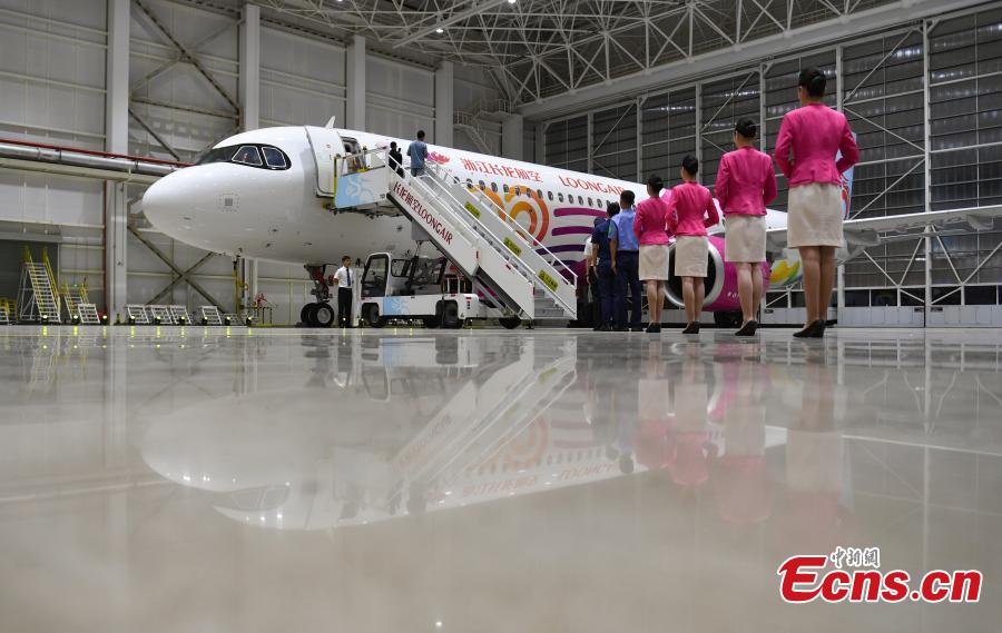 Hangzhou revela avi?o de passageiros com tema dos Jogos Asiáticos