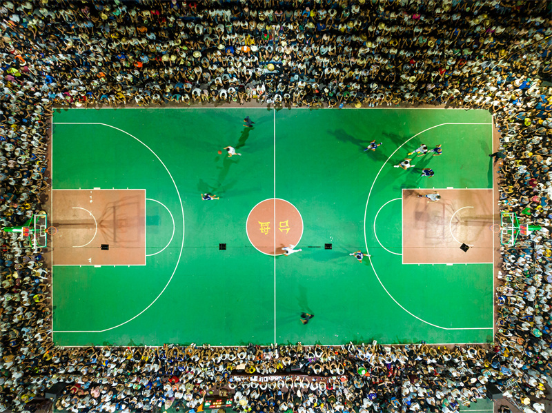 Guizhou: jogo de basquetebol de vila atrai aten??o nacional