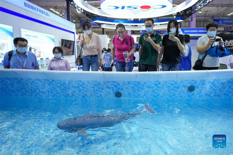 Beijing realiza Conferência Mundial de Rob?s de 2022 