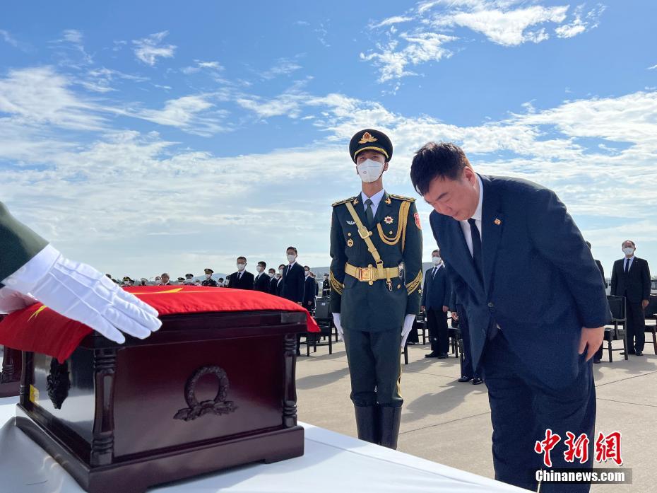 Nono lote de restos mortais de soldados chineses na Guerra da Coreia s?o devolvidos à China