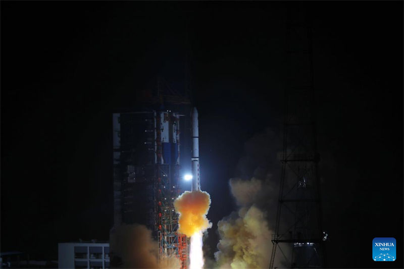 China lan?a novo satélite de sensoriamento remoto com sucesso