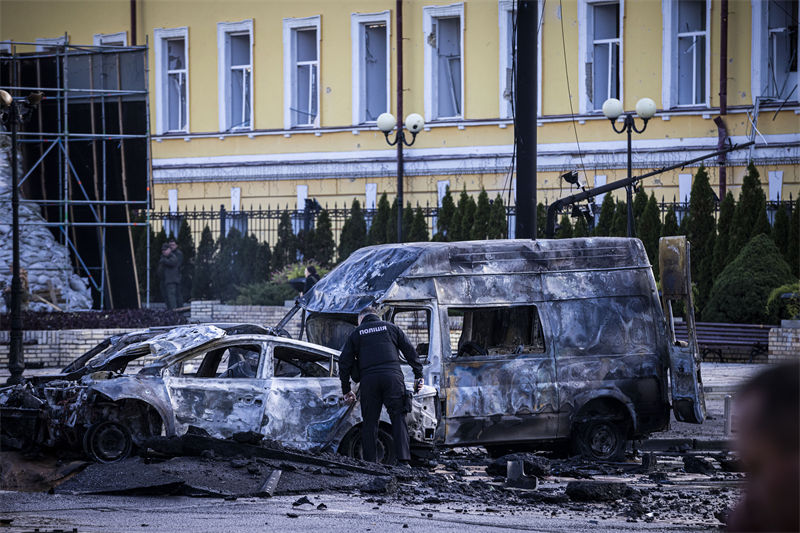 Ucrania: múltiplas explos?es abalam em Kiev