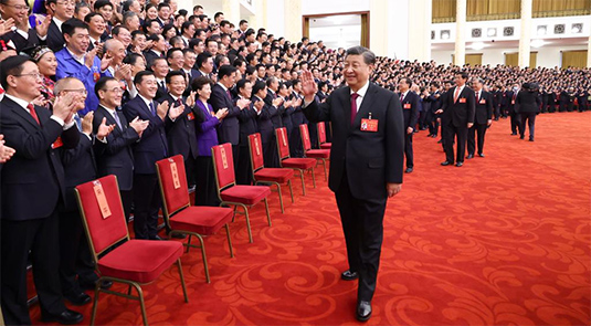 Xi Jinping se reúne com delegados do Congresso Nacional do PCCh