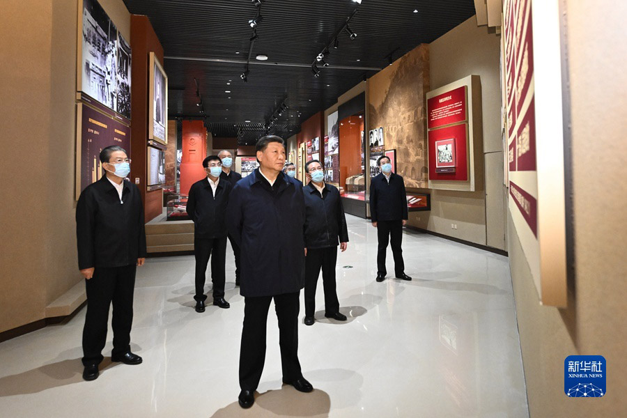 Xi Jinping leva lideran?a do PCCh à antiga base revolucionária