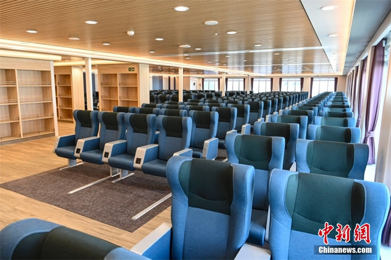 China: constru??o do maior navio ro-ro de passageiros no mundo é completada