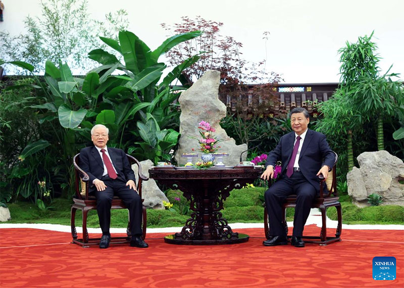 Xi Jinping concede medalha de amizade ao chefe do Partido Comunista do Vietn?