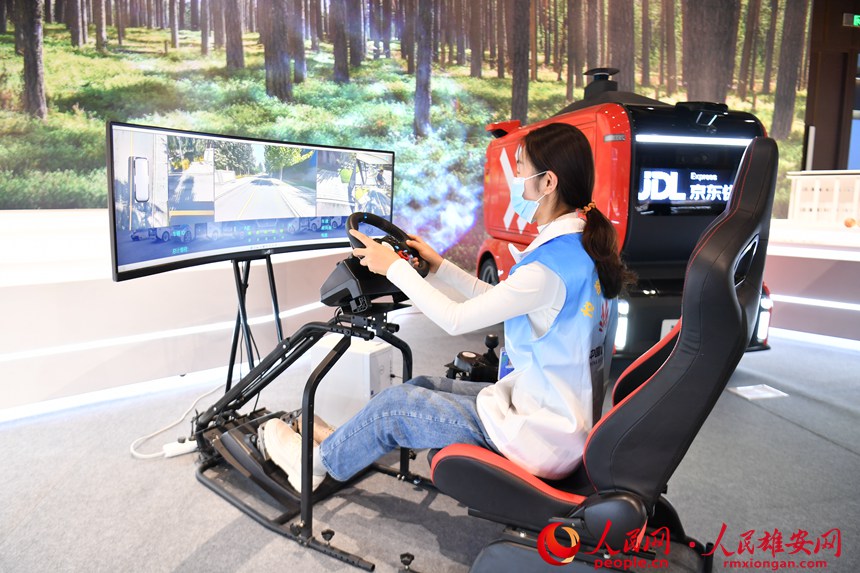 Carro voador de Xpeng exibido na 5a Semana Internacional de Design Industrial de Hebei